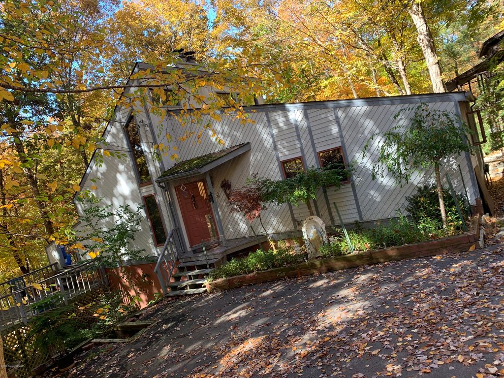 6352 Decker Rd, Bushkill, PA 18324 Trulia