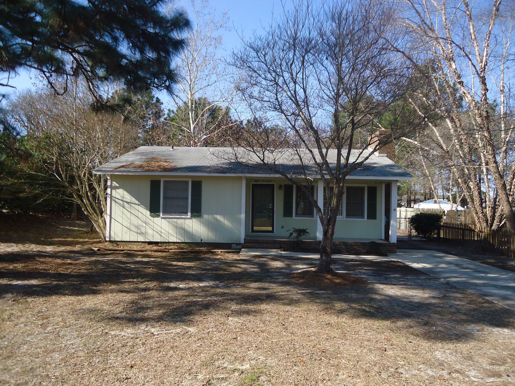817 Algood Ave, Hope Mills, NC 3 Bed, 1 Bath SingleFamily Home 34 Photos Trulia
