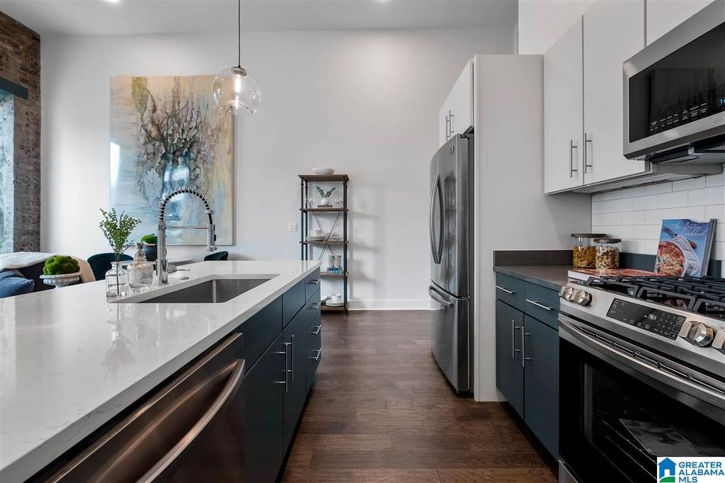 1801 2nd Ave N #308, Birmingham, AL 35203