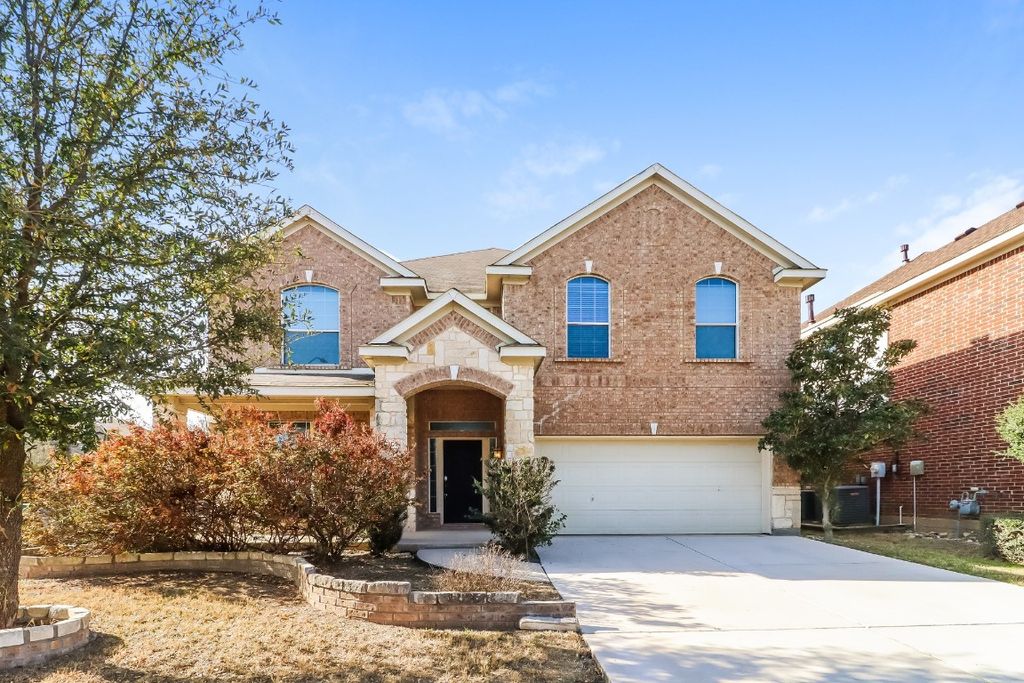 4301 Mountain Crest Dr, Fort Worth, TX 76123