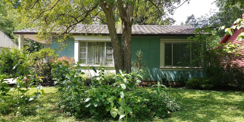 705 Clark St, Iowa City, IA - 2 Bed, 1 Bath Single-Family Home - 31