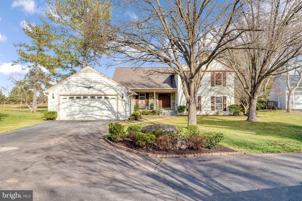 5607 Rowena Dr, Centreville, VA 20120 See Estimated Value