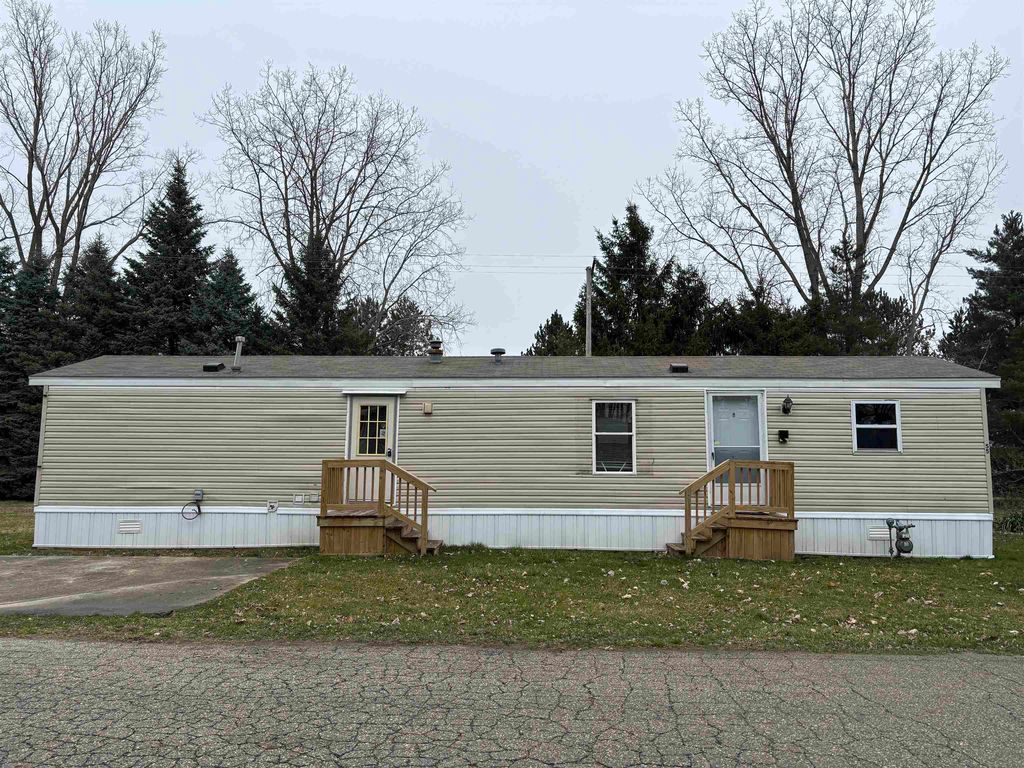 5401 Cedar Dr, Croswell, MI 48422 MLS 50137655 Trulia