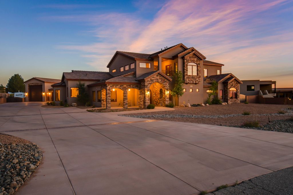 9900 Eagle Rock Ave NE, Albuquerque, NM 87122