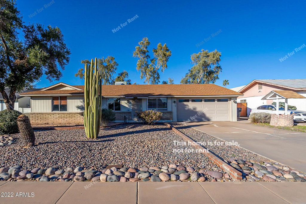 1930 W Devonshire St, Mesa, AZ 85201