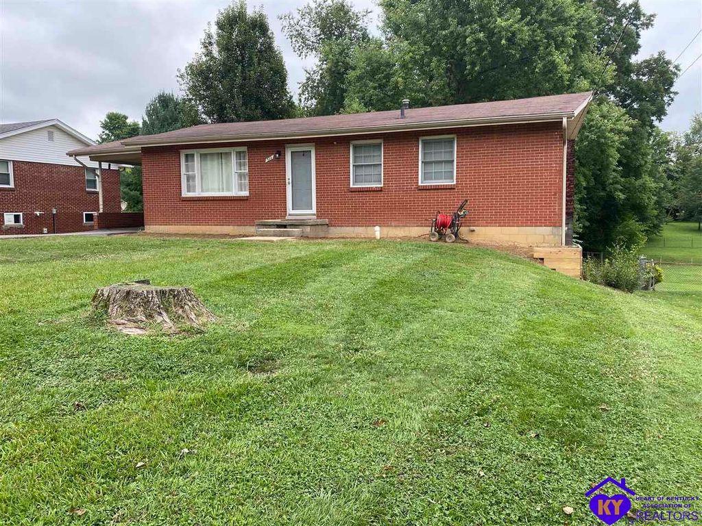 320 Mercer St, Elizabethtown, KY 42701