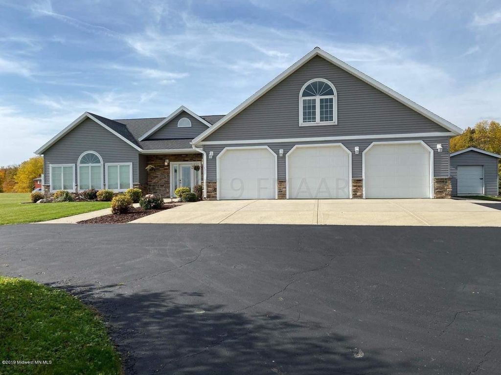 15455 E Little Cormorant Rd, Audubon, MN 56511 4 Bed, 2 Bath Single