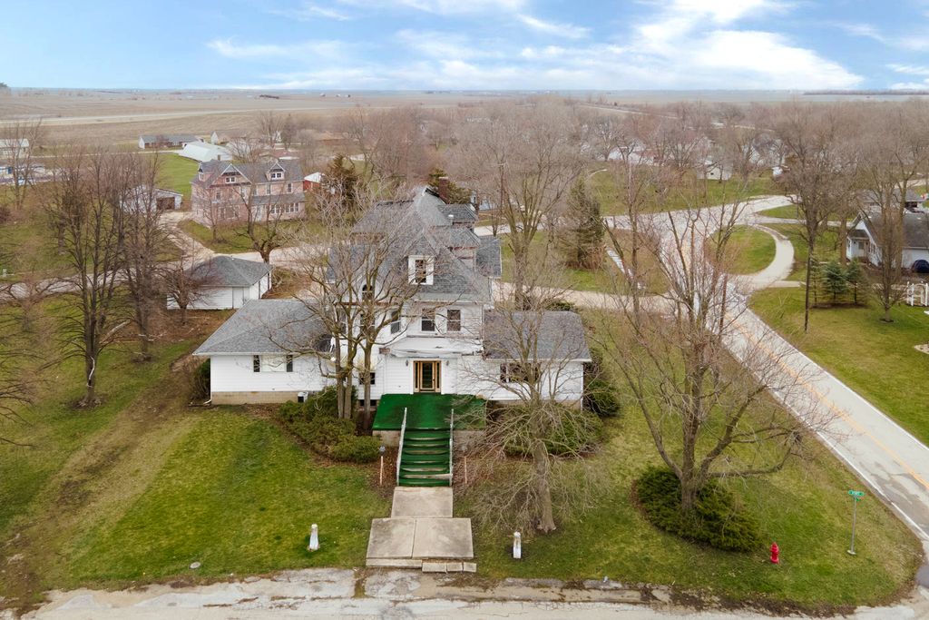 300 W Henry St, Odell, IL 60460 MLS 11754850 Trulia
