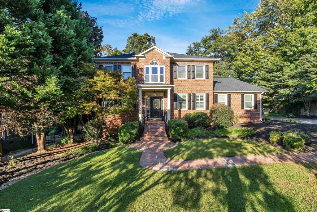 101 Covey Hill Ct, Greenville, SC 29615