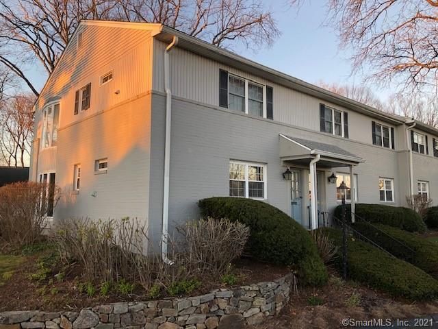 245 Unquowa Rd #112, Fairfield, CT 06824
