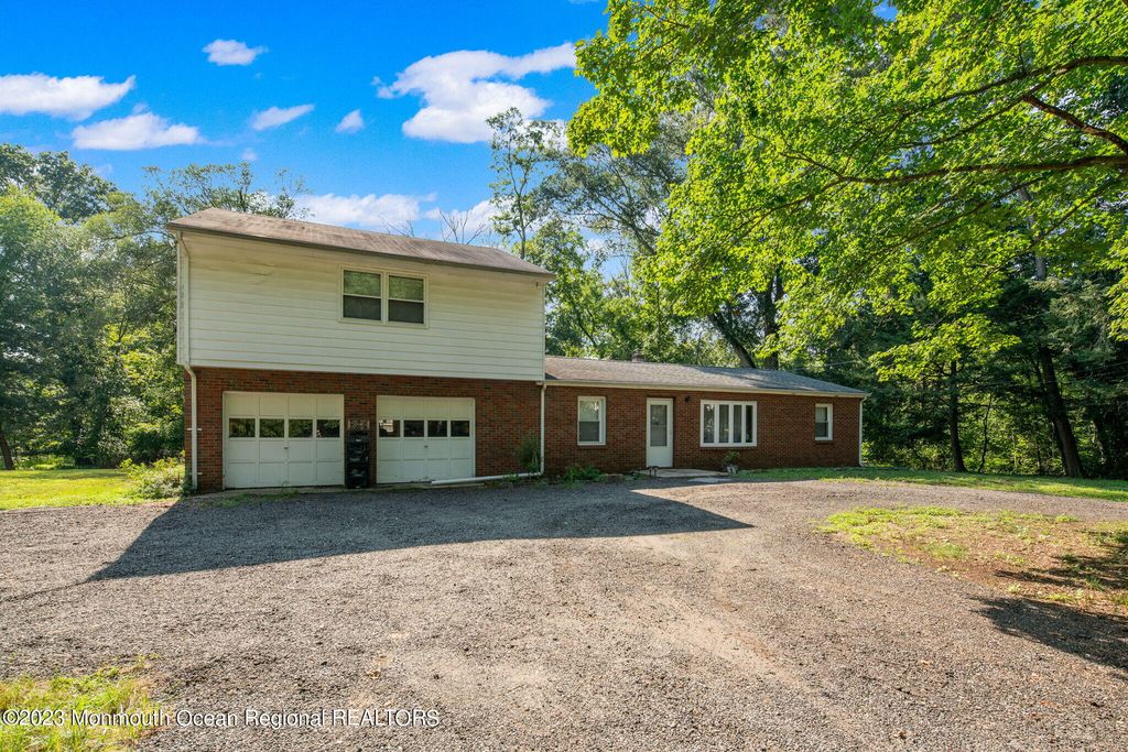 24 Herbert Drive, Manalapan, NJ 07726 Trulia