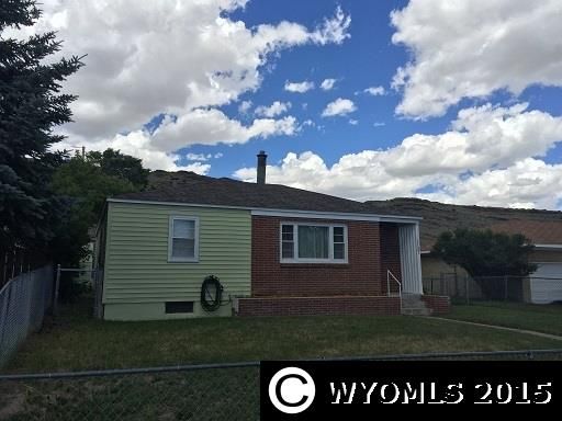 1121 Veterans Ave, Rawlins, WY 82301
