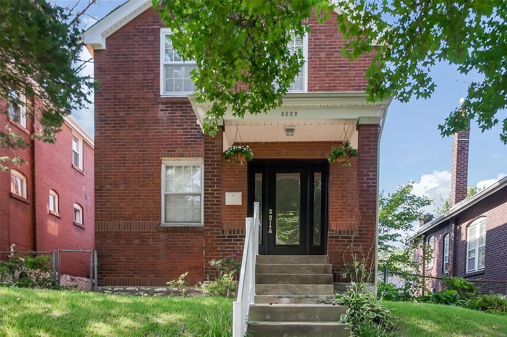 5222 Bancroft Ave, Saint Louis, MO 63109