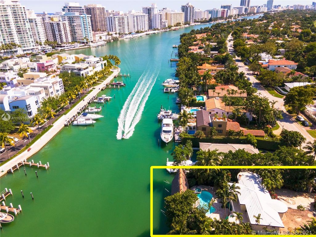 6145 Pine Tree Dr, Miami Beach, FL 33140
