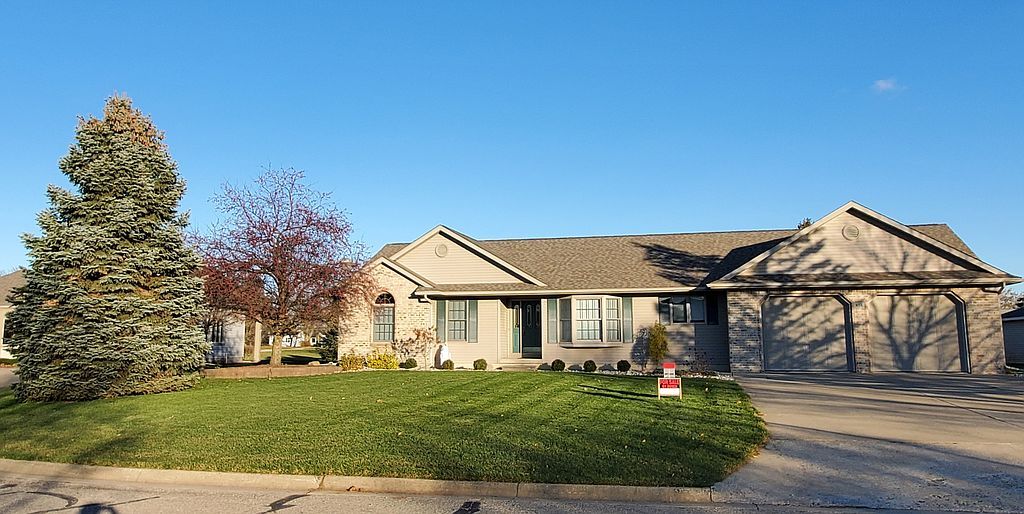 416 Cedar Ln, Westphalia, MI 48894