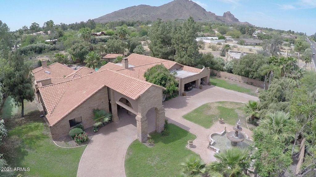 6723 E Lincoln Dr, Paradise Valley, AZ 85253