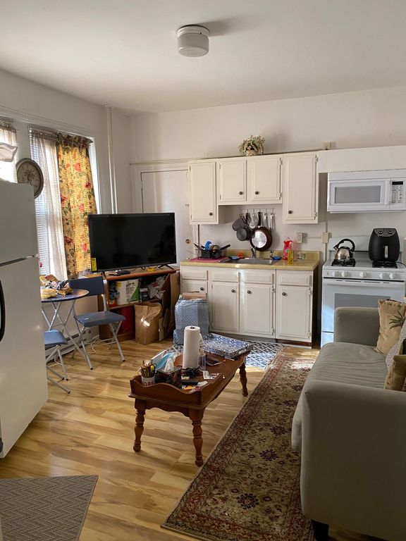 805 N Franklin St #3, Wilmington, DE 19806