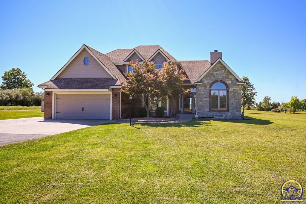 3725 SE 61st St, Berryton, KS 66409 Trulia