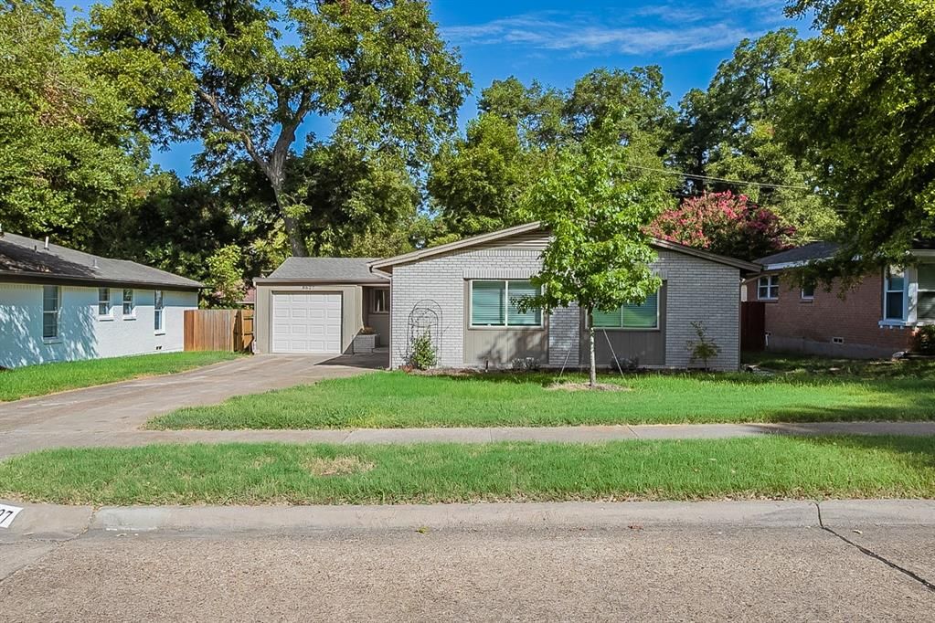 8627 Westglen Dr, Dallas, TX 75228