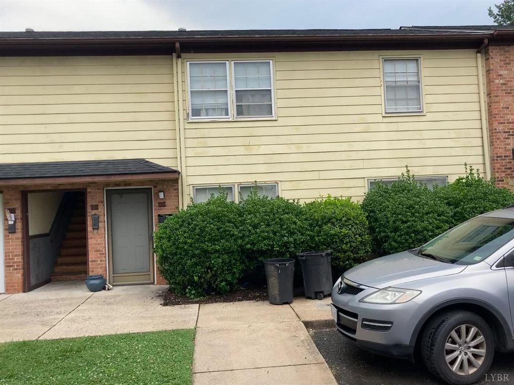 3501 Fort Ave #17/18, Lynchburg, VA 24501