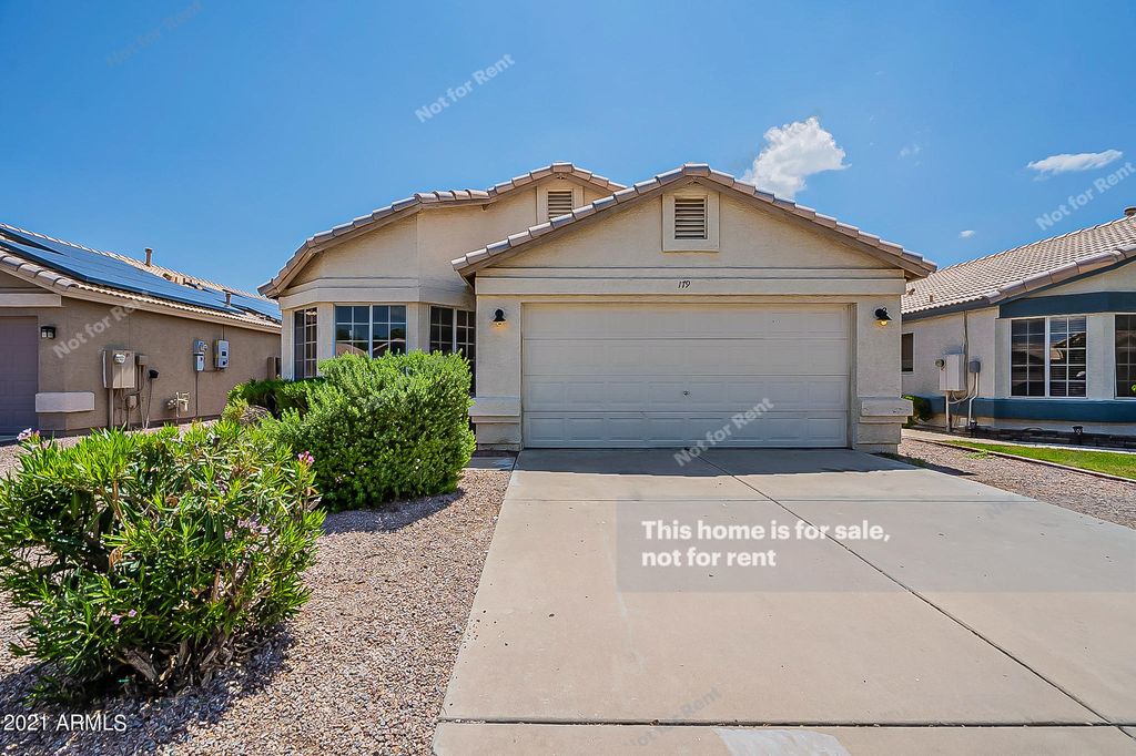 179 W Smoke Tree Rd, Gilbert, AZ 85233