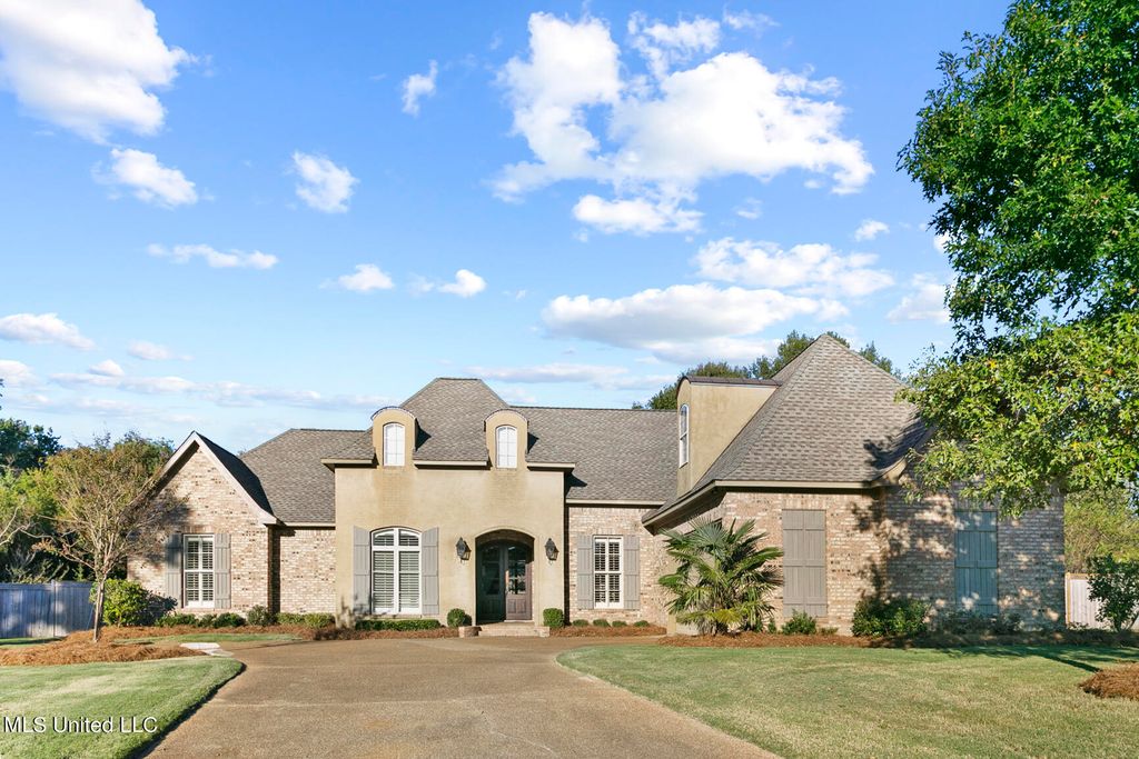 816 Aberdeen Cv, Madison, MS 39110
