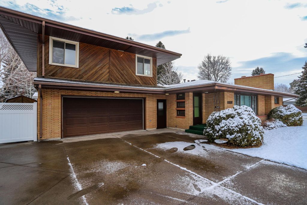 2217 Fox Farm Rd, Great Falls, MT 59404 Trulia