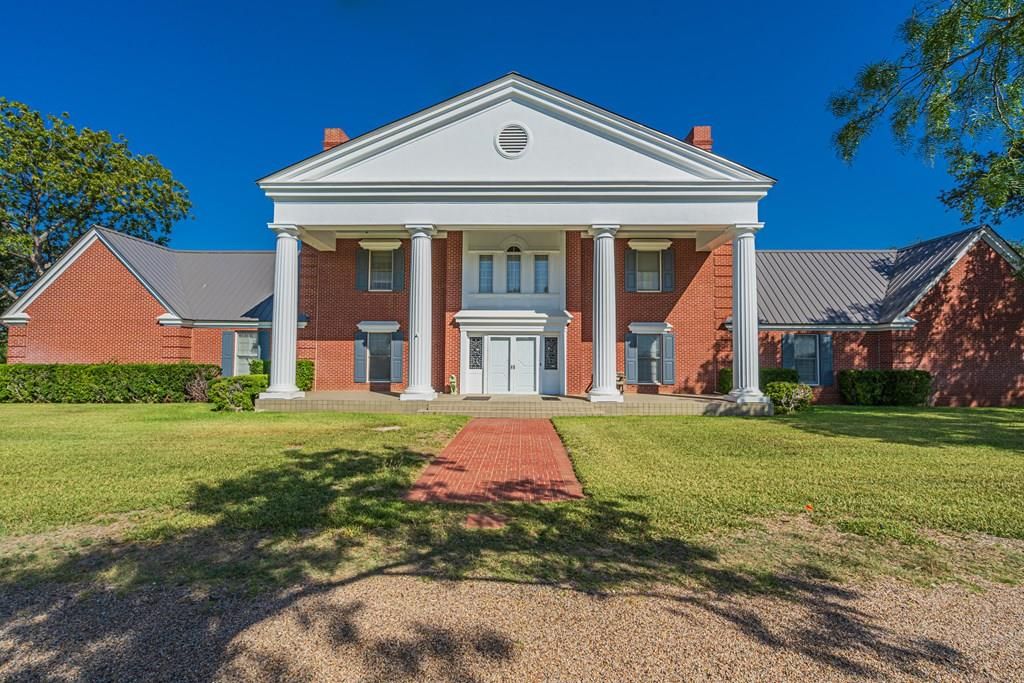 396 Private Road 2882, Ballinger, TX 76821