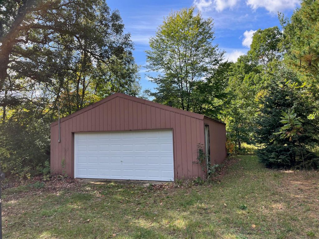 60600 County Road 653, Paw Paw, MI 49079 Trulia