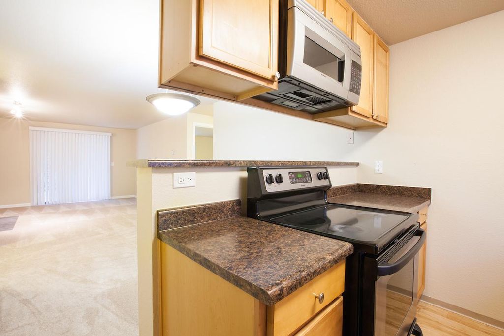 3078 118th Ave  SE #Q301, Bellevue, WA 98005