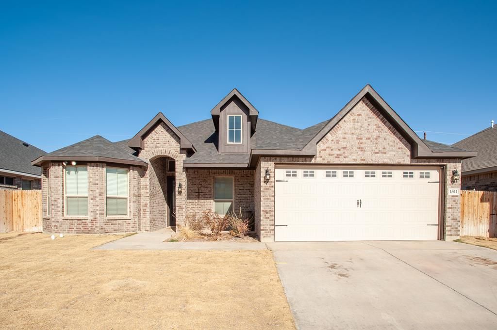 1511 Overshine Ln, Midland, TX 79705