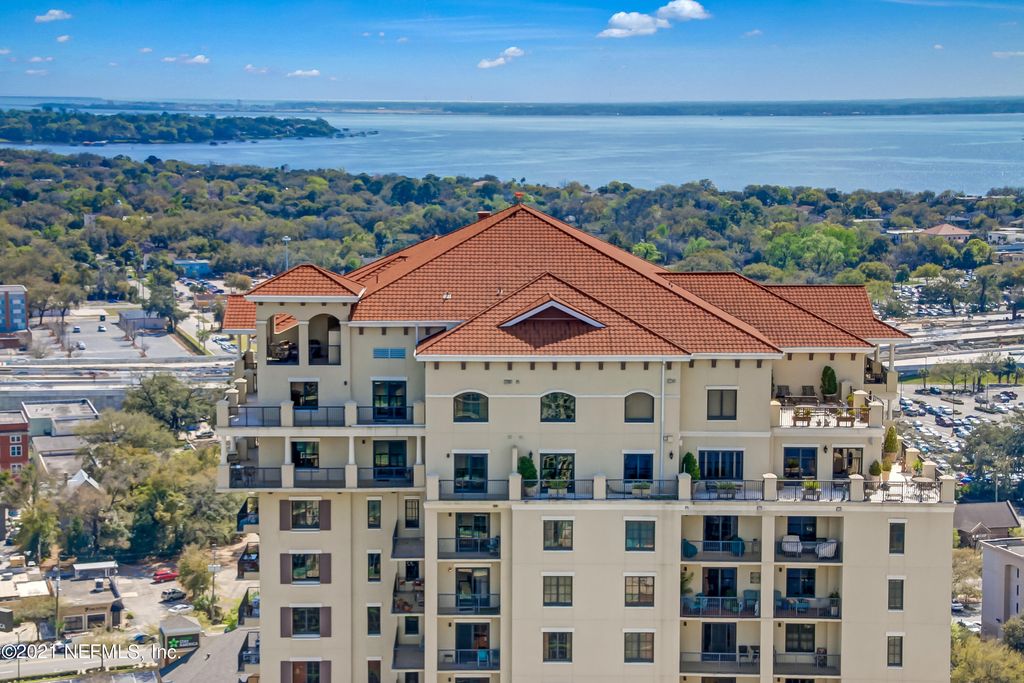 1478 Riverplace Blvd #1403, Jacksonville, FL 32207