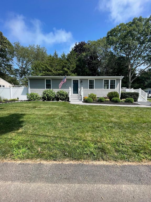 5 Wayland Trl, Narragansett, RI 02882 Trulia