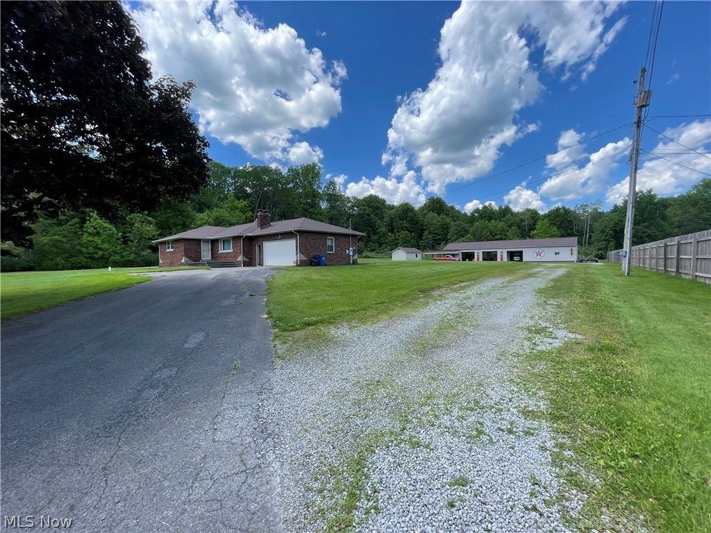 2120 Tibbetts Wick Rd, Girard, OH 44420 Trulia