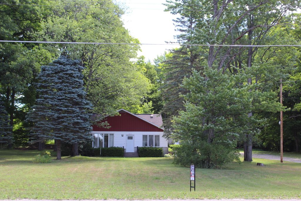 1338 N Abbe Rd, Fairview, MI 48621 Trulia