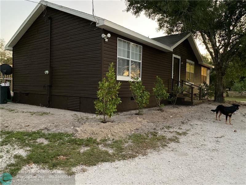466 Montura Ave, Clewiston, FL 33440