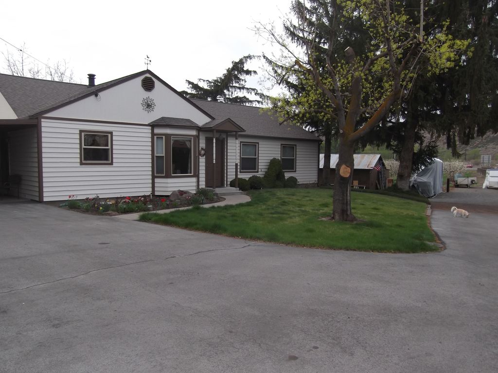4819 W Powerhouse Rd, Yakima, WA 98908 Trulia