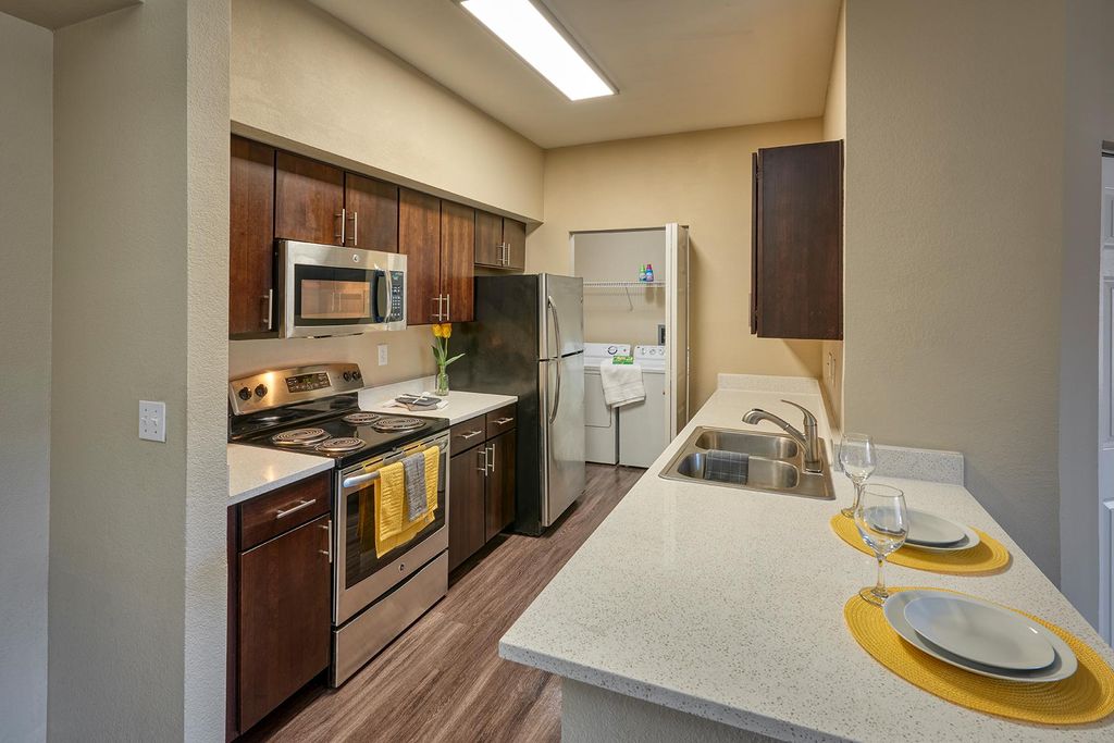 10117 W Dartmouth Pl, Denver, CO 80227