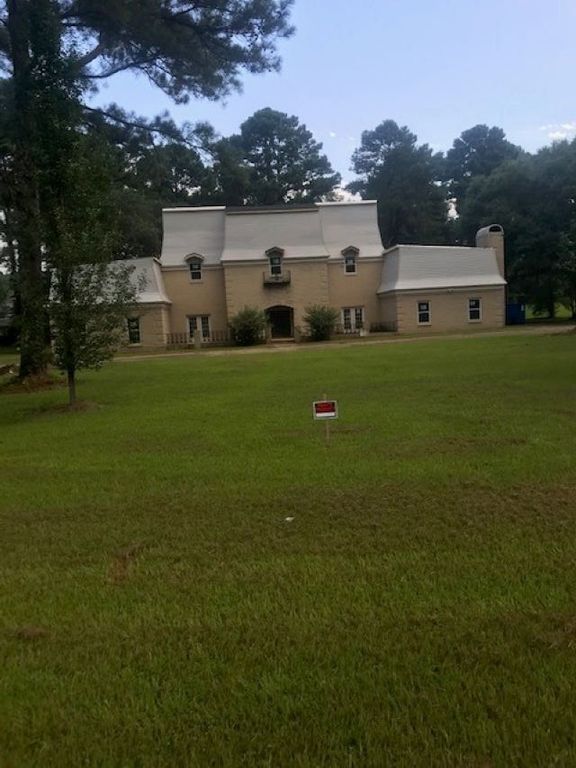 818 Beasley Rd, Jackson, MS 39206 Trulia