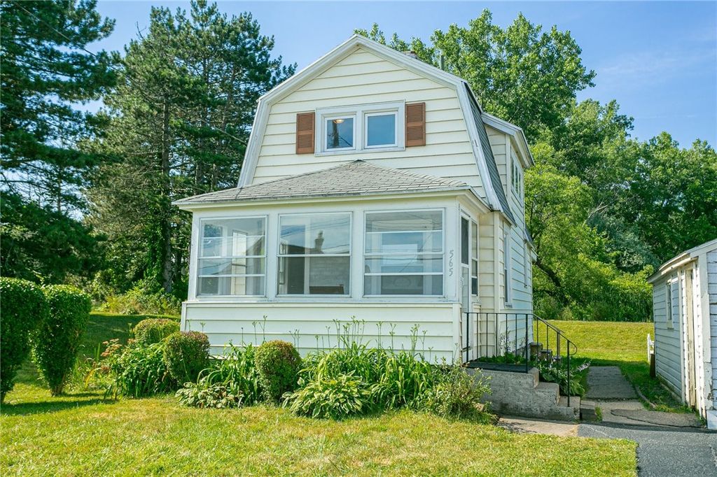 565 Edgemere Dr, Rochester, NY 14612 Trulia