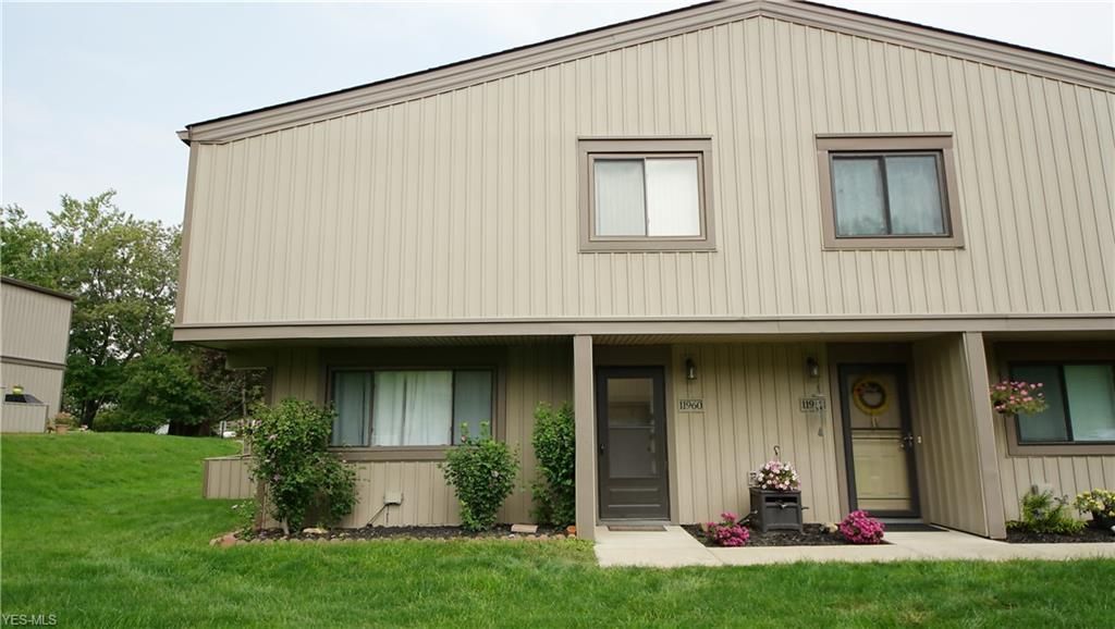 11960 Harbour Light Dr, North Royalton, OH 3 Bed, 2 Bath Condo 23