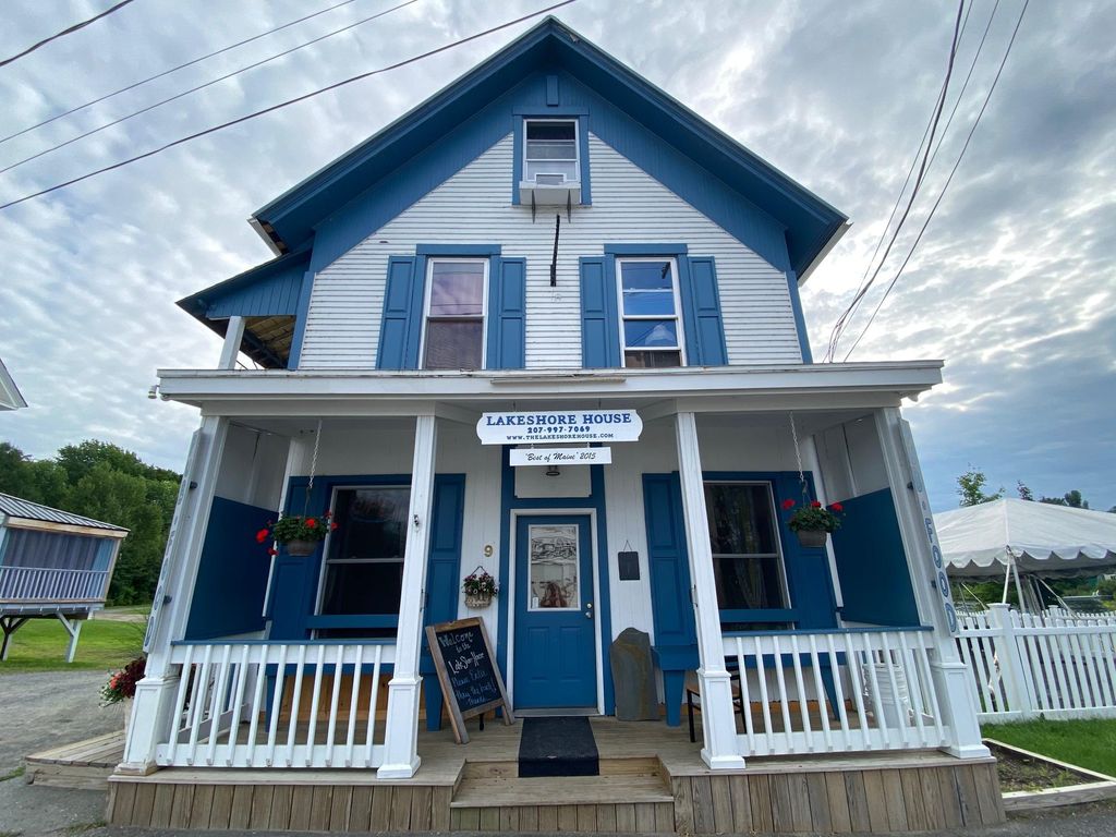 9 Tenney Hill Rd, Monson, ME 04464