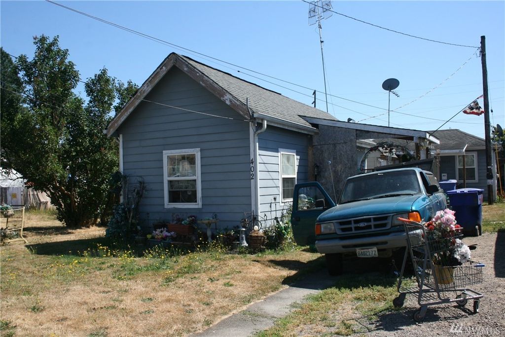 402 NW 5th Ave, Kelso, WA 98626