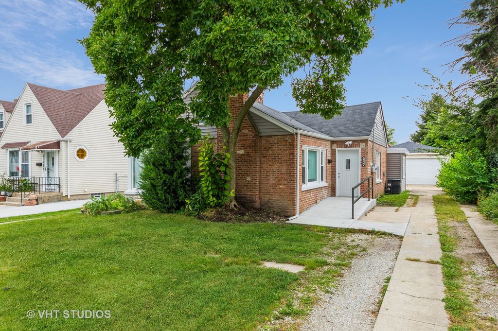 5144 N Odell Ave, Harwood Heights, IL 60706