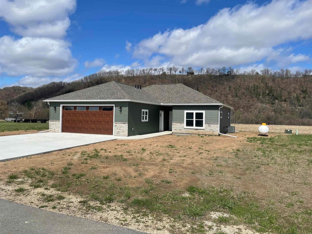 520 Brazell Point Dr, Harpers Ferry, IA 52146 Trulia