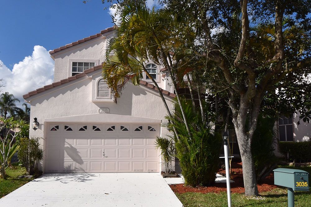 3035 Dogwood Ln, Margate, FL 33063