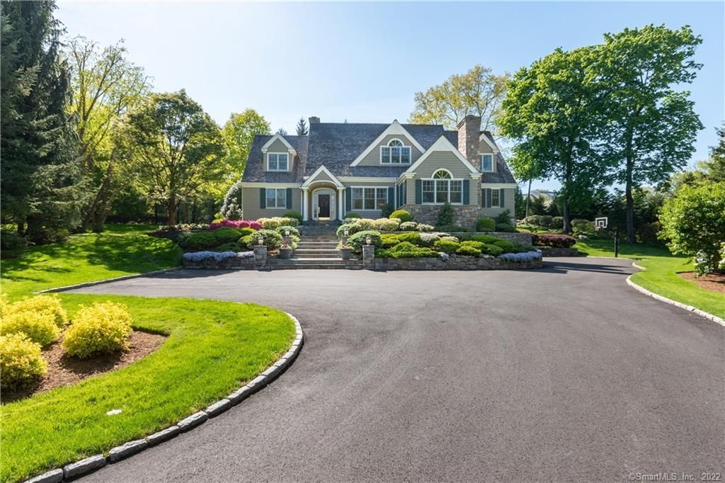 317 Elm St, New Canaan, CT 06840
