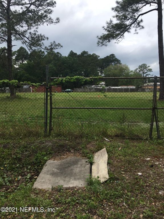 50 Castleberry Rd, Jacksonville, FL 32218