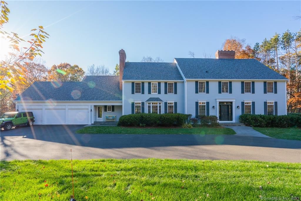 275 Talcott Notch Rd, Farmington, CT 06032