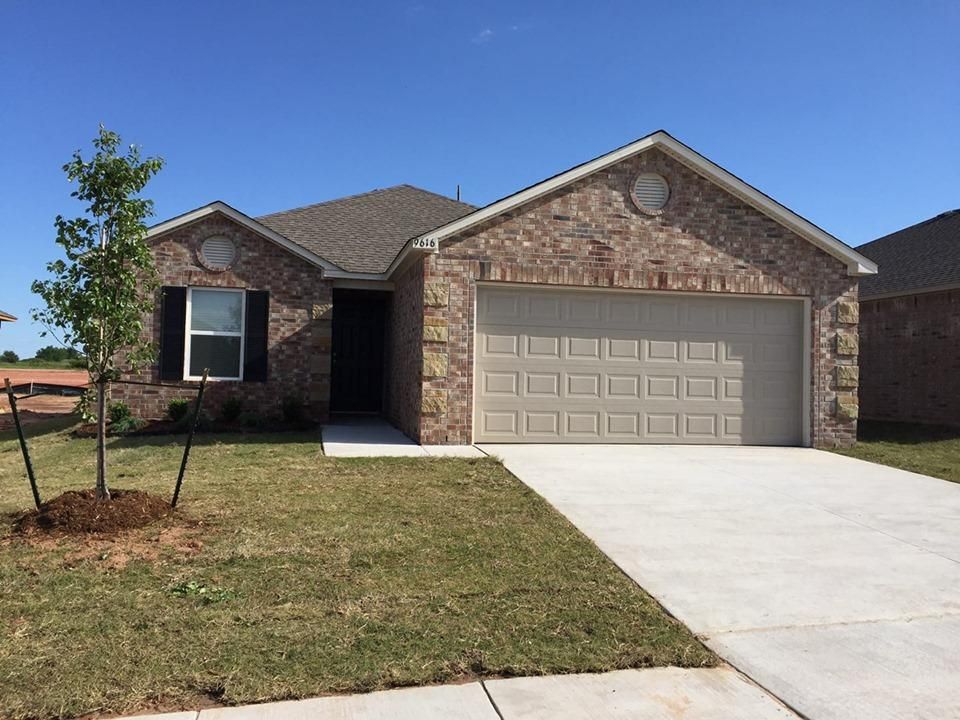 9616 High Noon Rd, Yukon, OK 73099